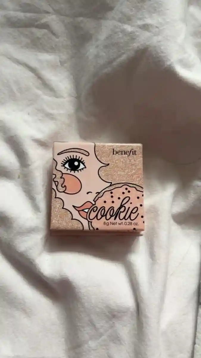 Benefit cookie aydınlatıcı