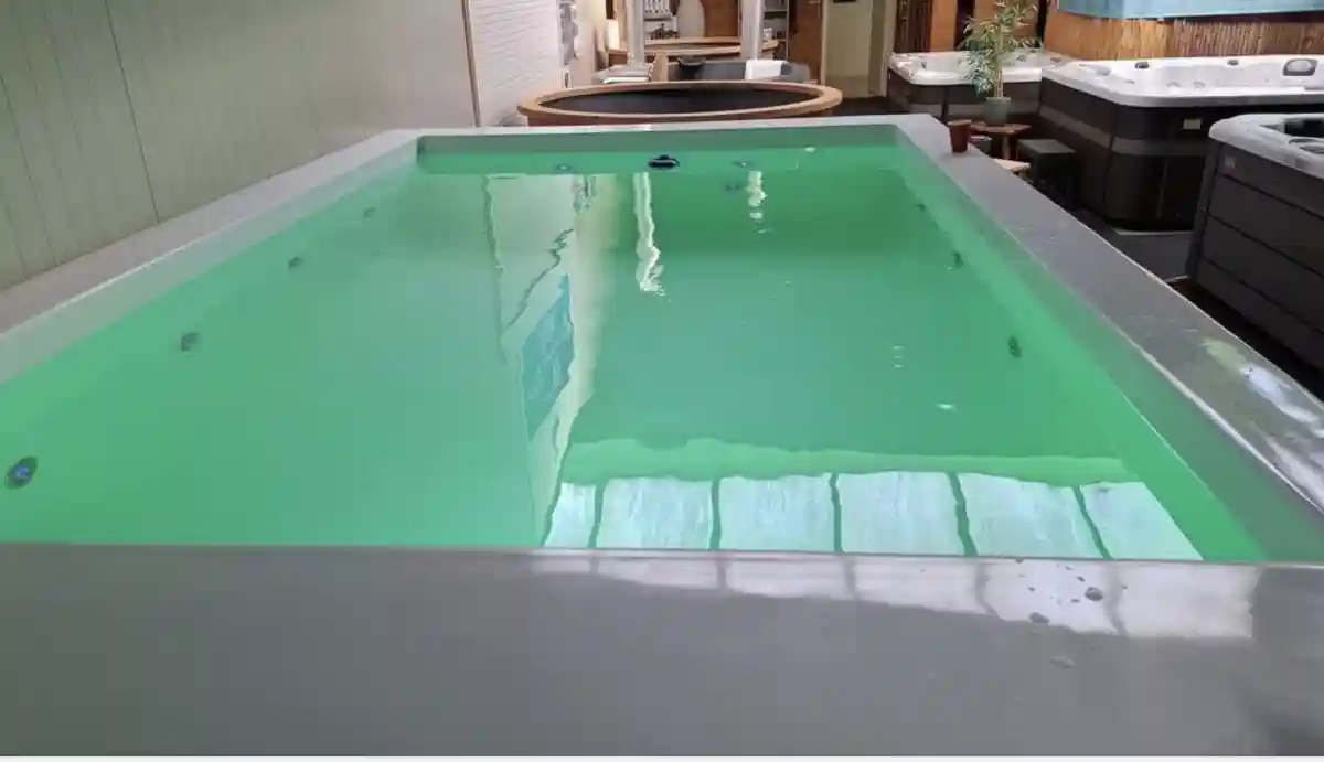 Teşhir modeli küçük havuz | yüzme havuzu | pompalar dahil