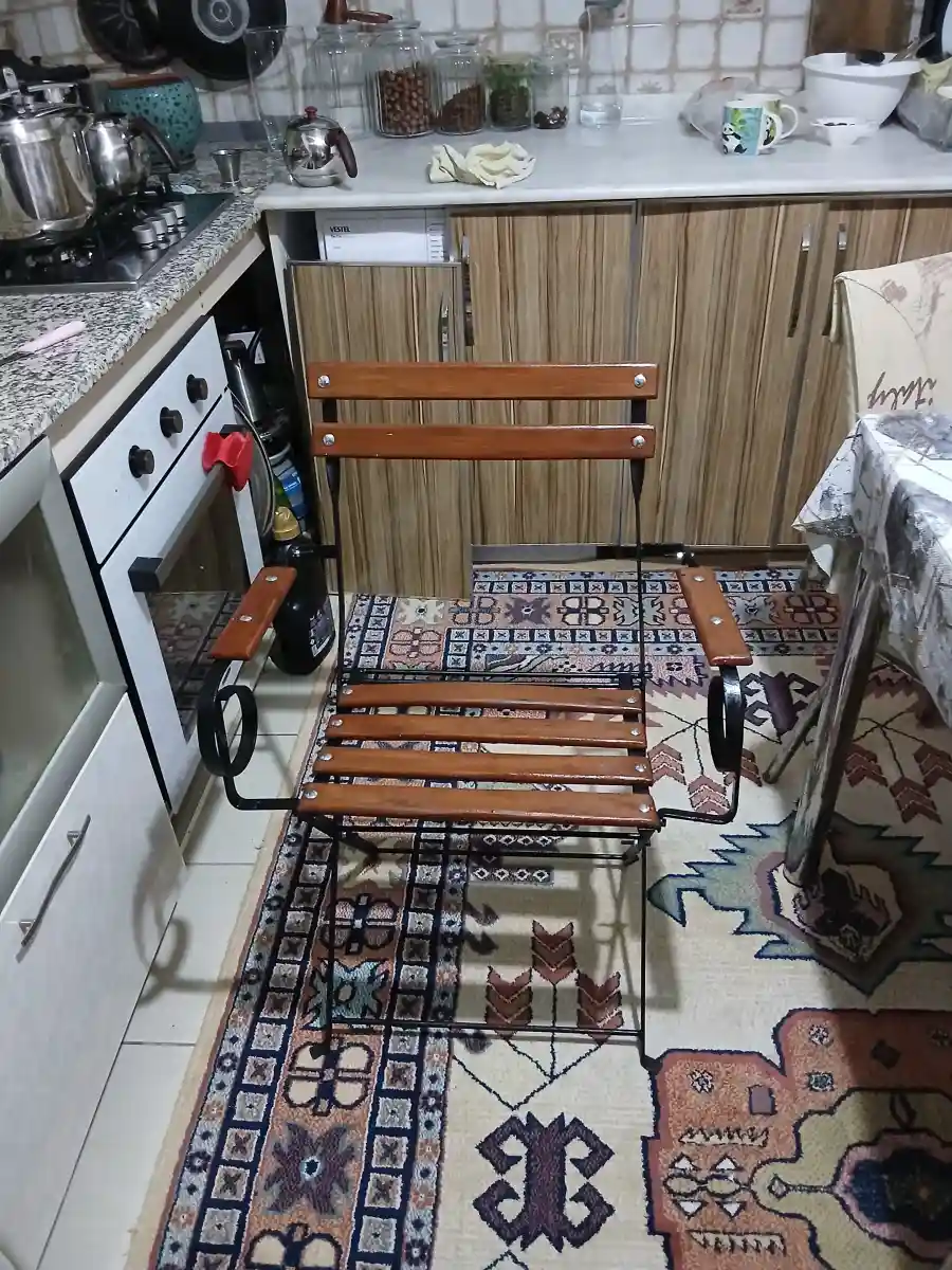 Katlanır ahşap sandalye ferforje