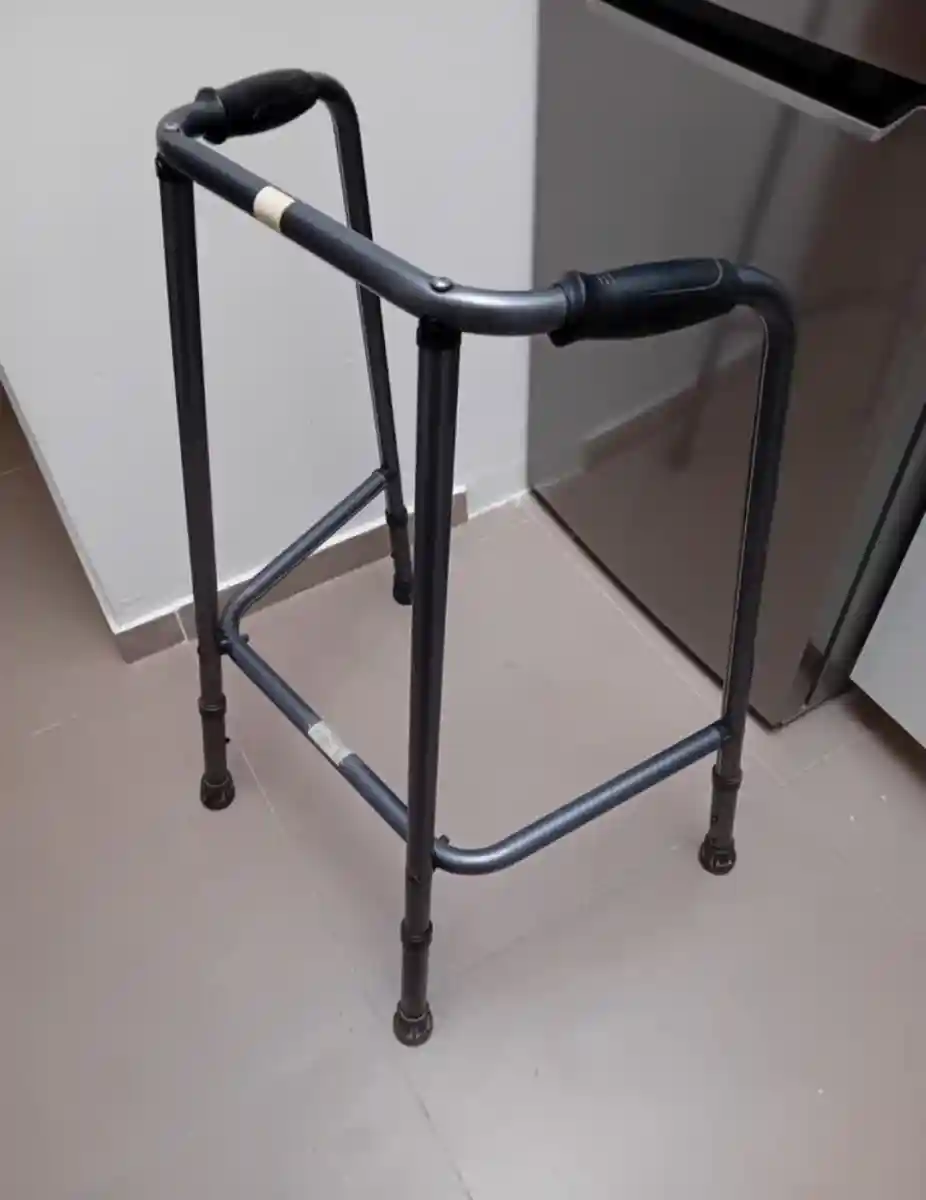Yürüyüş çerçevesi, kullanıma hazır