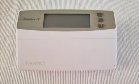 Programlanabilir termostat