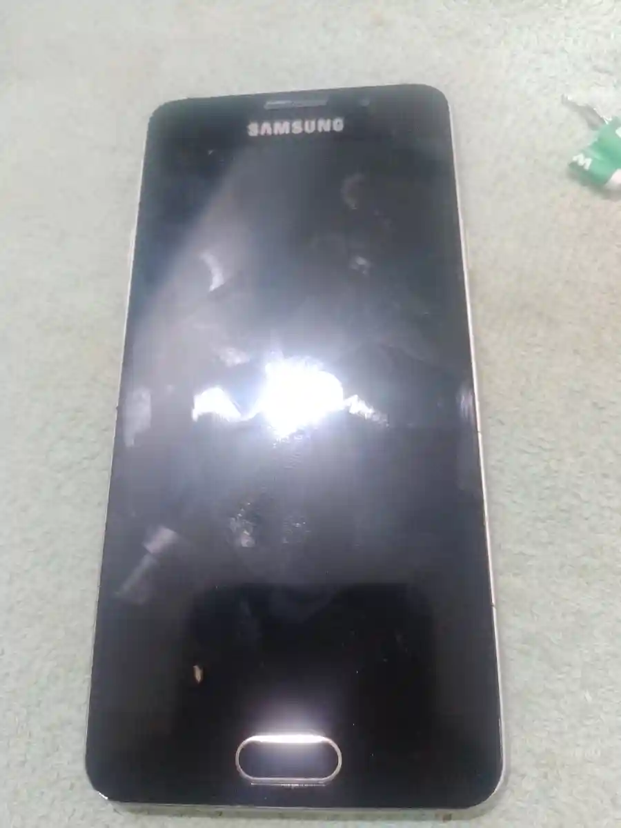 Samsung a3 tuşlu telefon