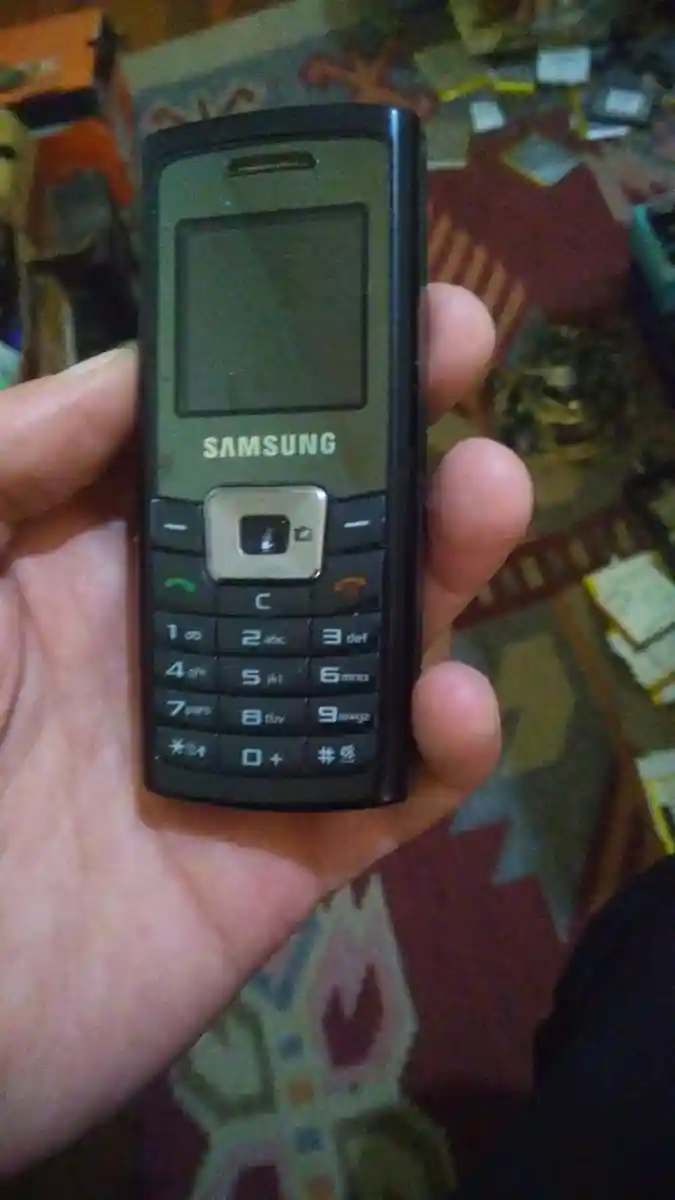 Nokia tuşlu telefon