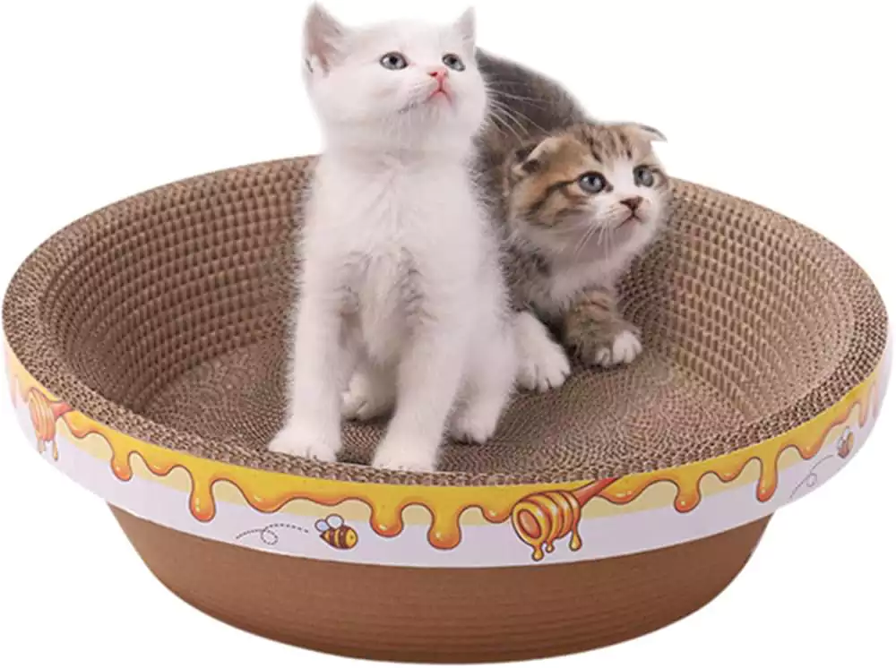 Kedi yatağı ve tırmalama tahtası seti