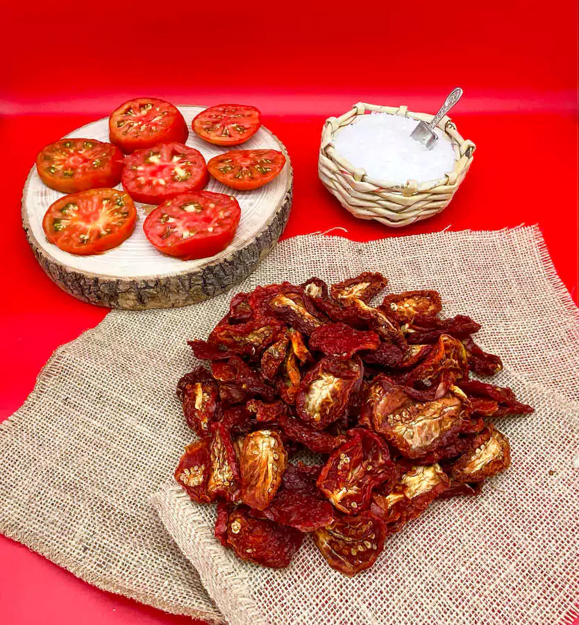 Doğal kuru domates