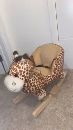 Zürafa sallanan sandalye