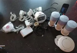 Temiz kullanılmış bebek monitörü seti (tam takım)