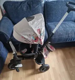 çocuklar i̇çin 360° döner seleli katlanır üç tekerlekli bisiklet