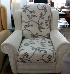 Tekli koltuk  temiz az kullanılmış