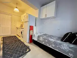 Kadıköy'de full eşyalı kiralık stüdyo daire