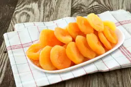 Organik kuru kayısı