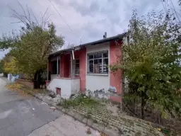 Acil satılık bahçeli müstakil ev