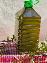 Ev yapımı doğal zeytinyağı (5 litre)